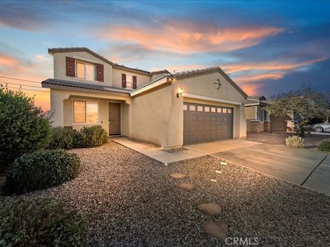 Photo of 16764 Desert Lily St, Victorville, CA 92394 (MLS # CV26010548)