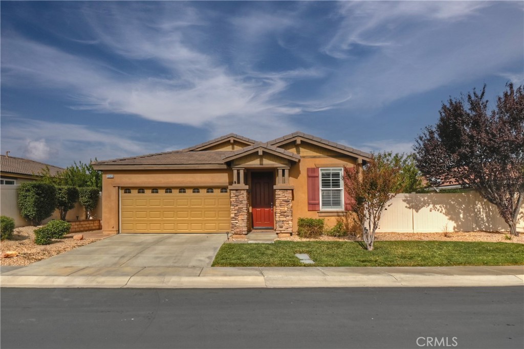 Four Seasons - Residential