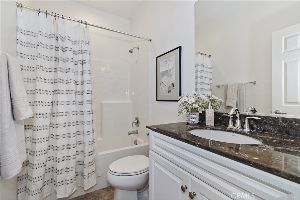 Four Seasons - Residential