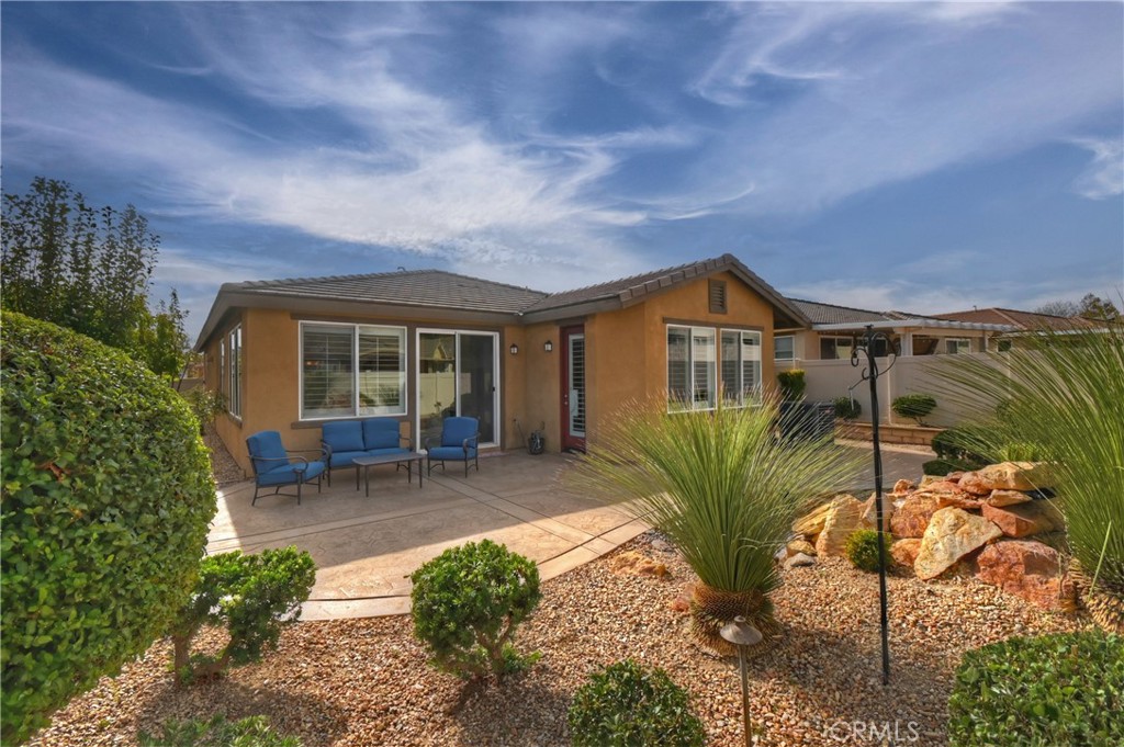 Four Seasons - Residential