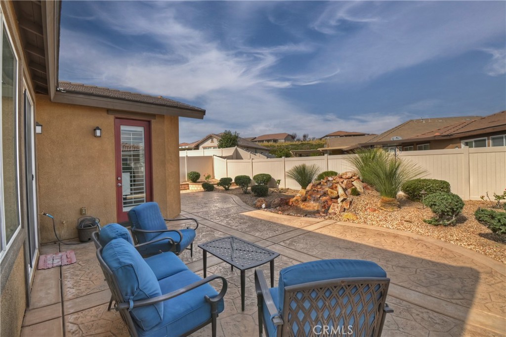 Four Seasons - Residential