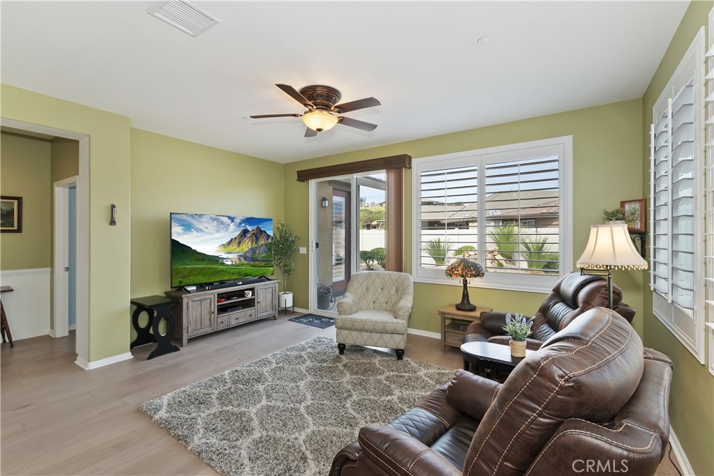 Four Seasons - Residential