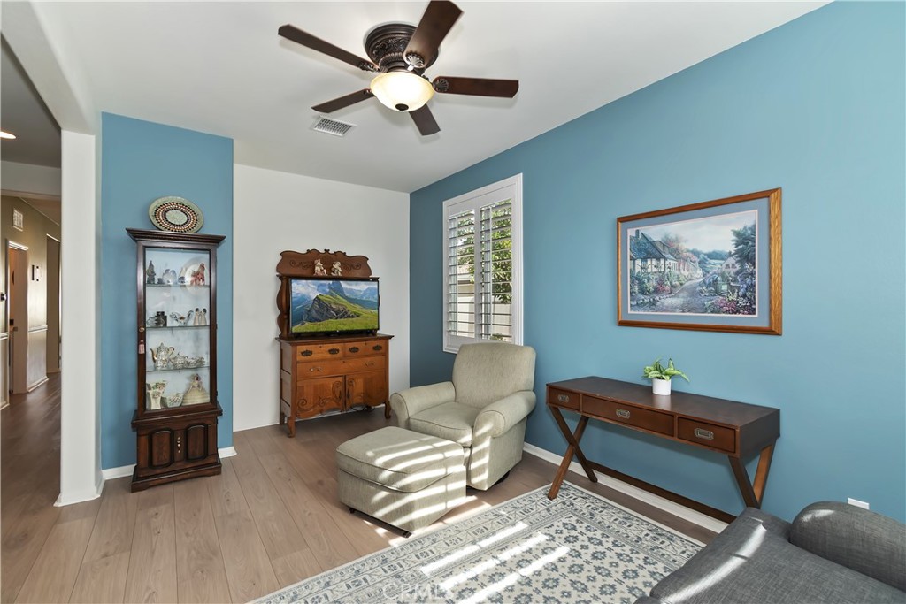 Four Seasons - Residential