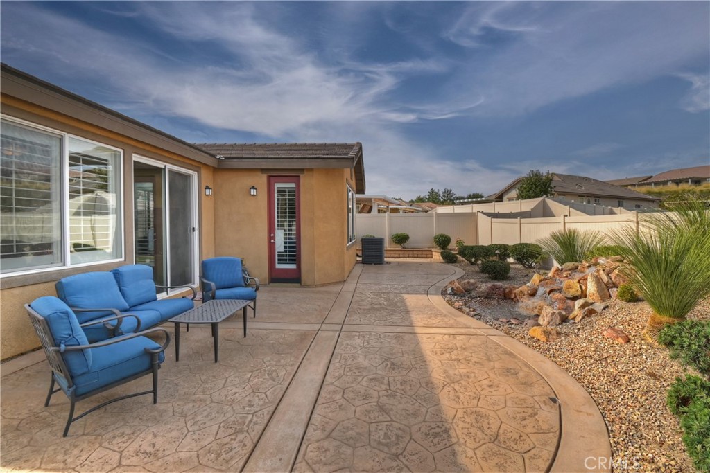 Four Seasons - Residential