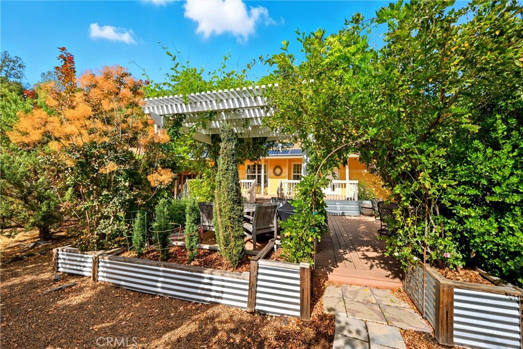 6850 High Valley Road