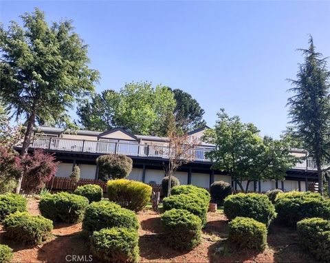 Photo of 7061 Fairview Drive, Kelseyville, CA 95451 (MLS # LC25219863)