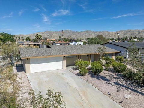 Photo of 65856 6th Street, Desert Hot Springs, CA 92240 (MLS # 219143367DA)