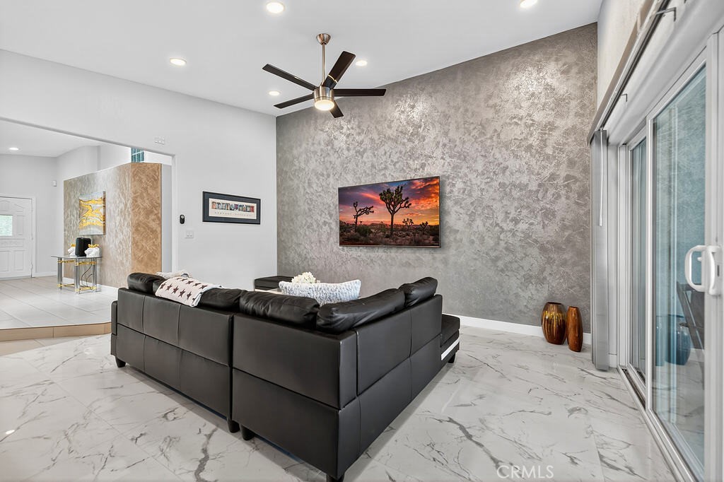 Panorama (33545) - Residential Lease