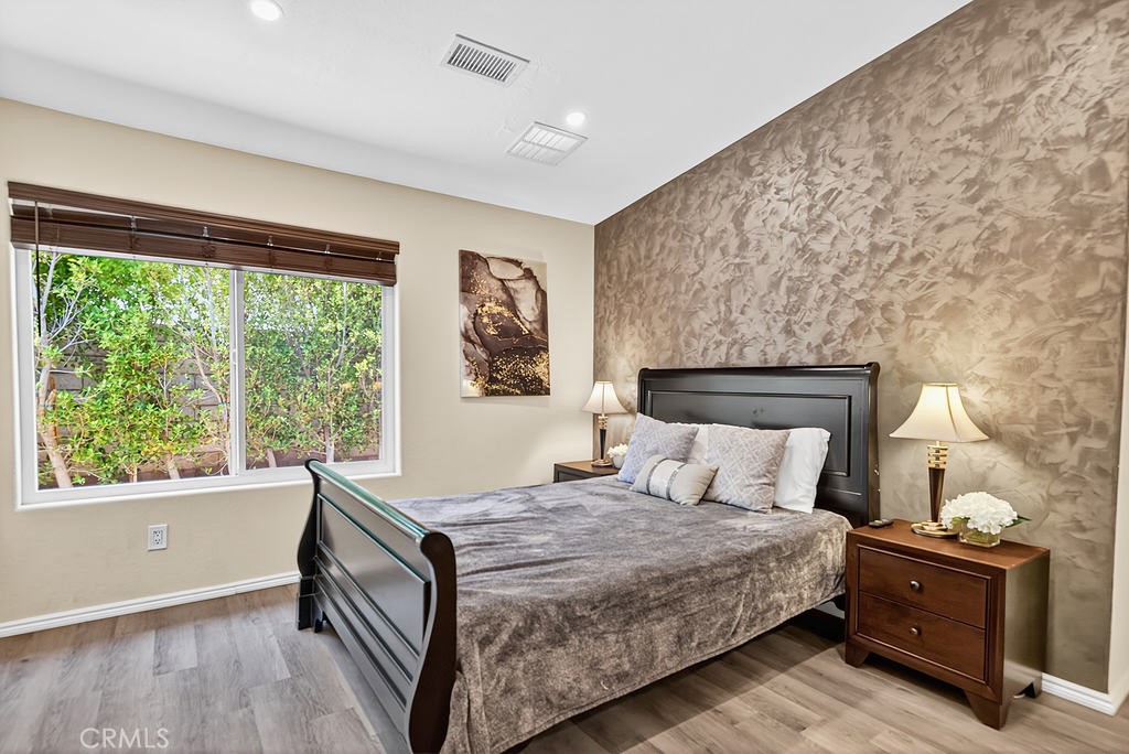 Panorama (33545) - Residential Lease