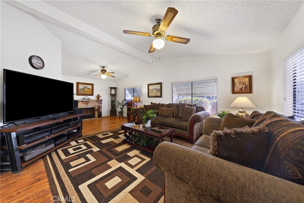 1250 N Kirby Street 97