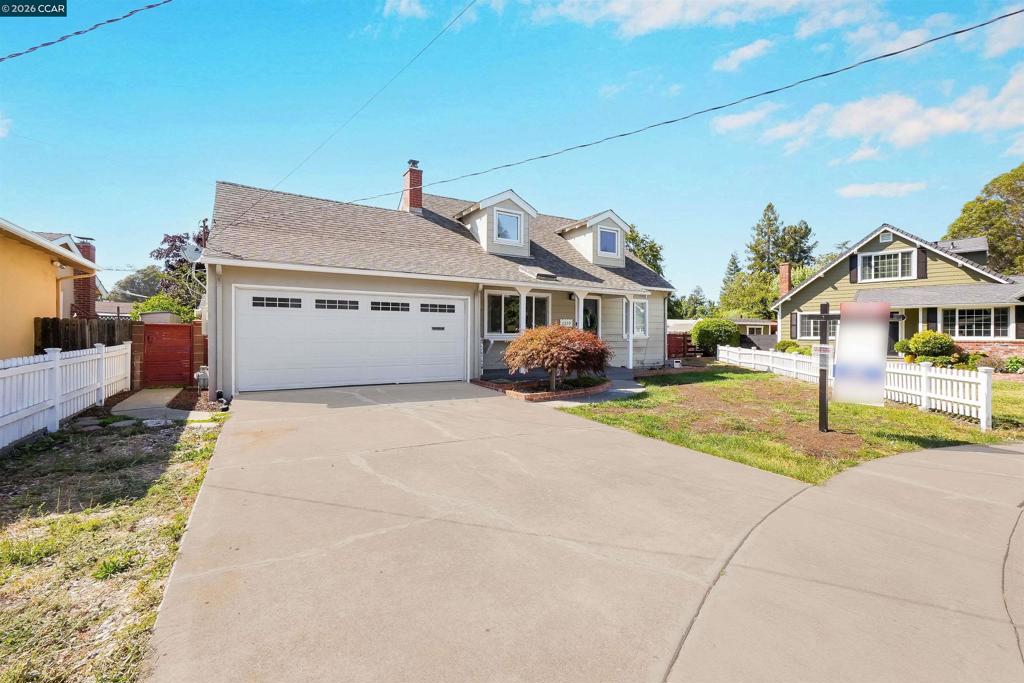 2309 Julia Ct