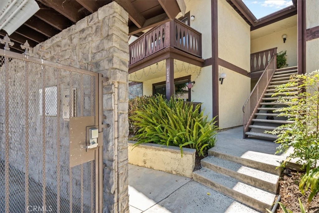 12437 Bay Hill Court