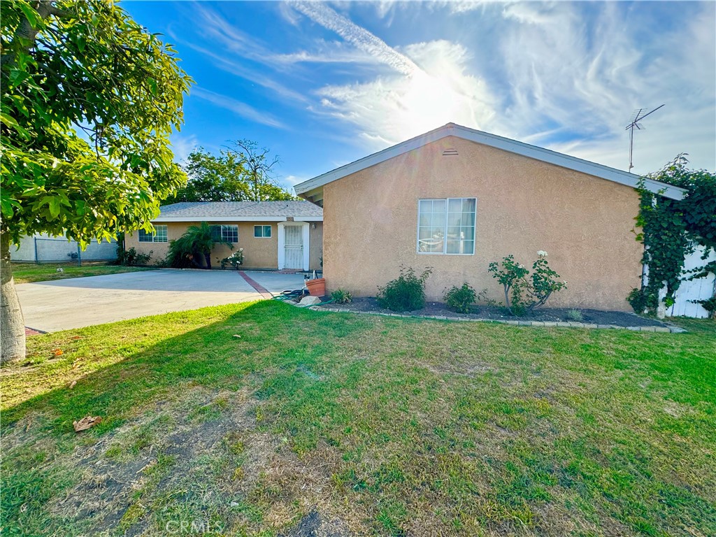1255 Lawrence Circle