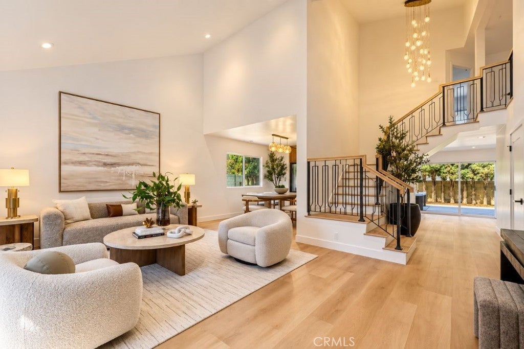 5381 Laverne Circle
