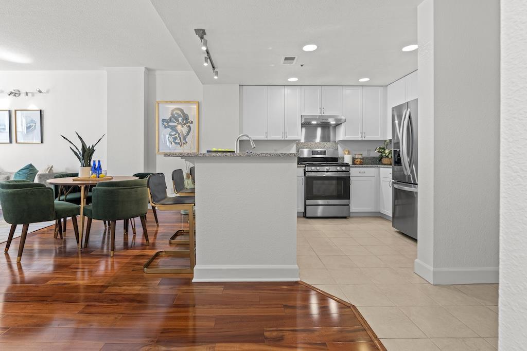 20488 Stevens Creek Boulevard 1710