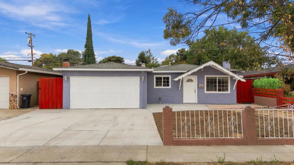 419 El Cajon Drive