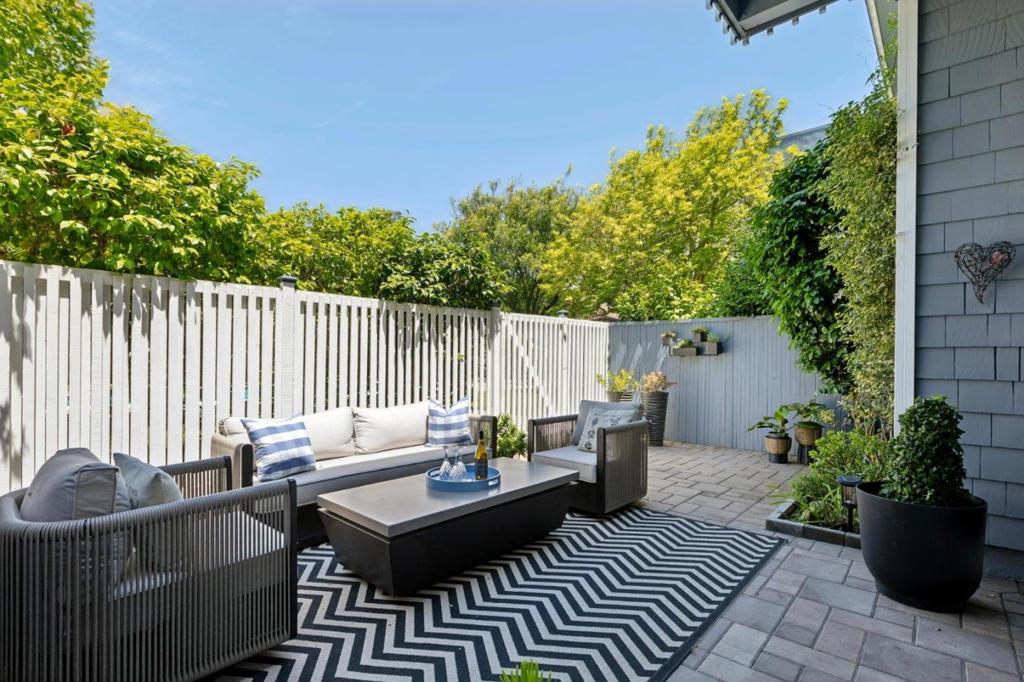 653 Fox Court