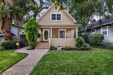 Photo of 578 E 7th st St, Chico, CA 95928 (MLS # SN26081257)