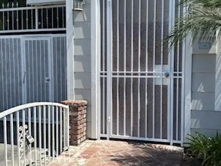 Long Beach, California 90802, United States, 2 Bedrooms Bedrooms, ,2 BathroomsBathrooms,Residential,Active,206236