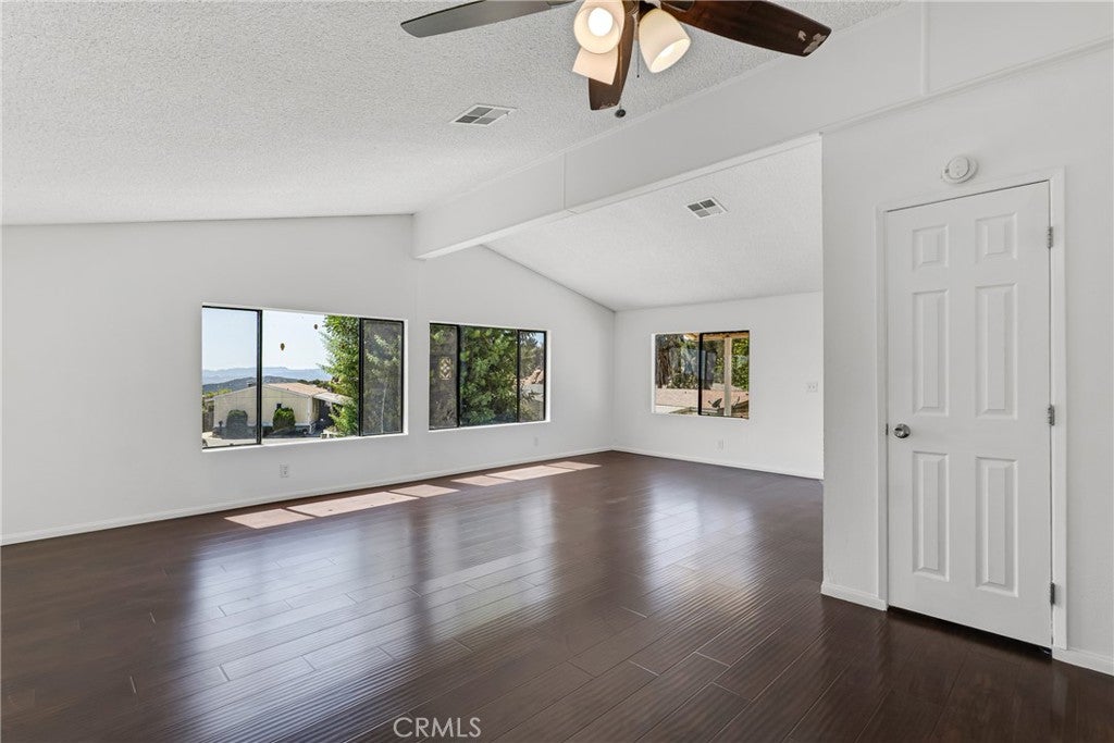 24425 Woolsey Canyon Road 184