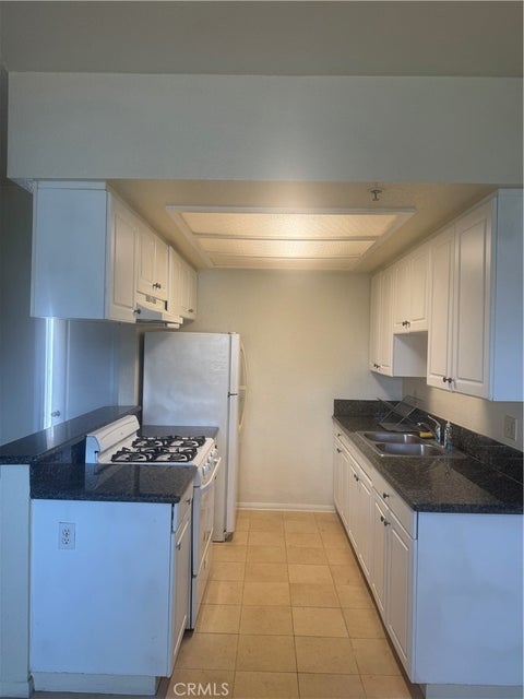 Photo of 1015 N parton ST #H, Santa Ana, CA 92701 (MLS # PW26142712)