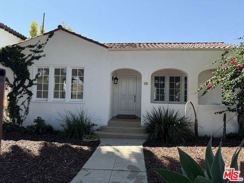 Photo of 641 N Martel Avenue, Los Angeles, CA 90036 (MLS # 25585181) Photo of 641 N Martel Avenue, Los Angeles, CA 90036 (MLS # 25585181)