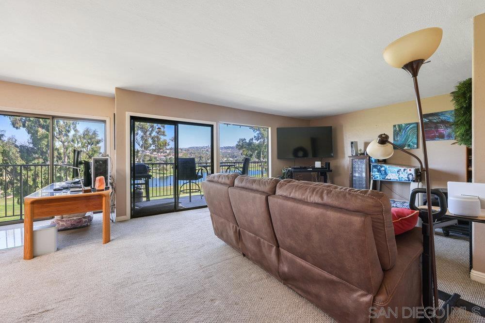 2348 La Costa Ave 415