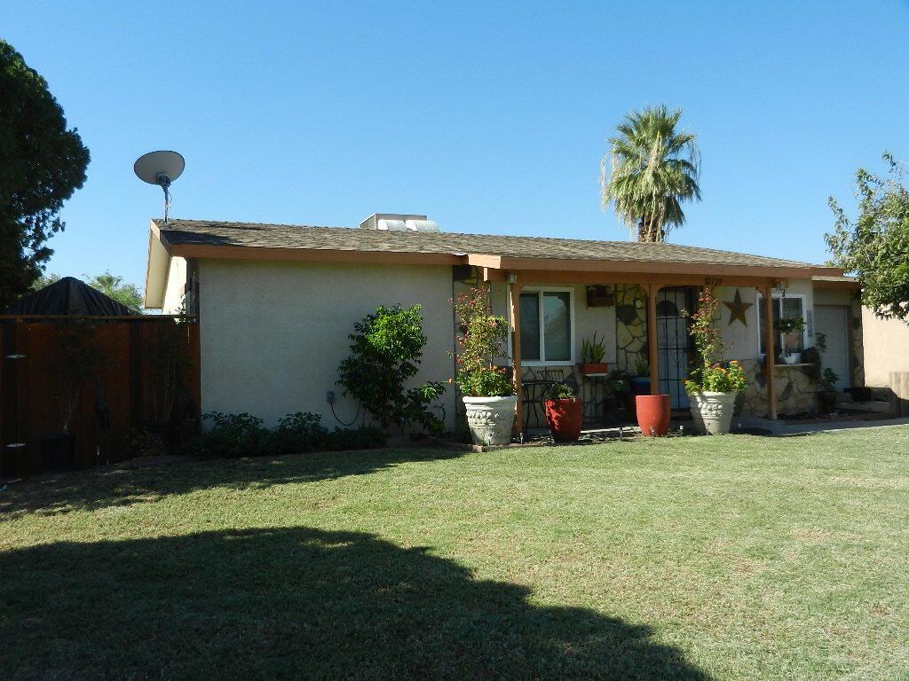 Great starting home in the City of Indio, cozy 3 bedrooms and 1 bathroom home with attached garage for one car, and enough space for a pool or an ADU.