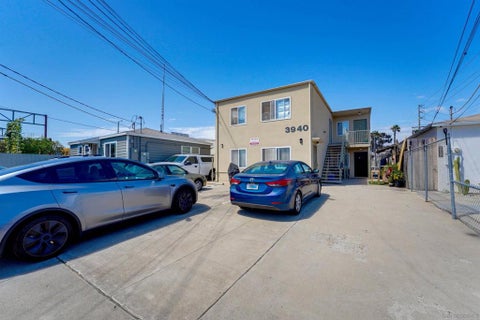 Photo of 3938 42 La Salle Street ST, San Diego, CA 92110 (MLS # 260025464SD)