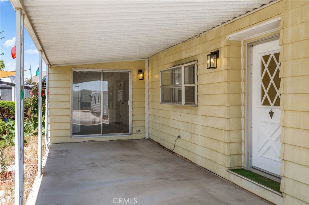 20683 Waalew Rd B163