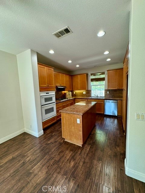 10 PINE HILL Lane