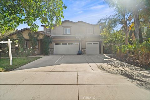 Photo of 13925 Barnett Ln Ln, Eastvale, CA 92880 (MLS # WS25243152)