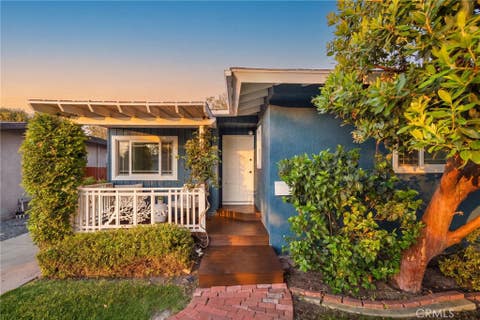 Photo of 2722 Josie AVE, Long Beach, CA 90815 (MLS # PW26164676)