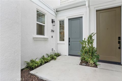 2154 Andover Newport Beach CA 92660