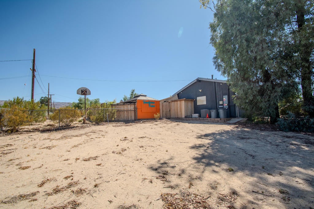 71817 Samarkand Drive