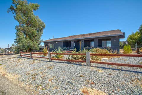 Photo of 71817 Samarkand Drive, 29 Palms, CA 92277 (MLS # 219151277DA)