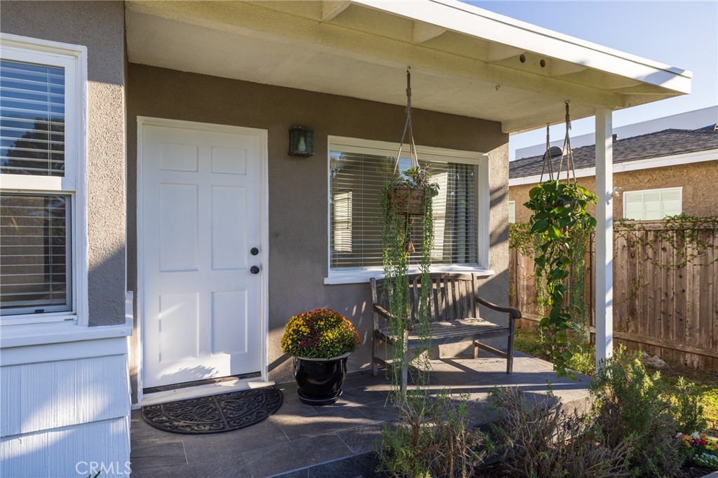 524 Tustin Avenue