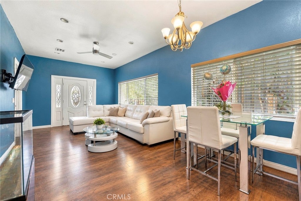 1345 W 89th