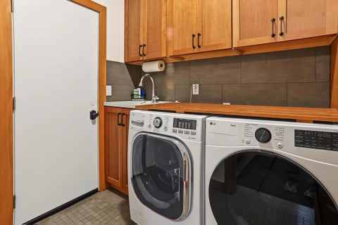 Tiny photo for 252 Blakewood Way, Woodside, CA 94062 (MLS # ML82064962)