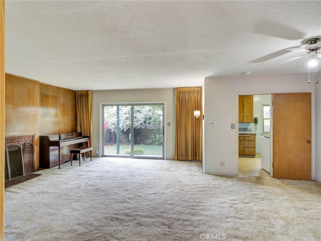 13313 Spinning Avenue