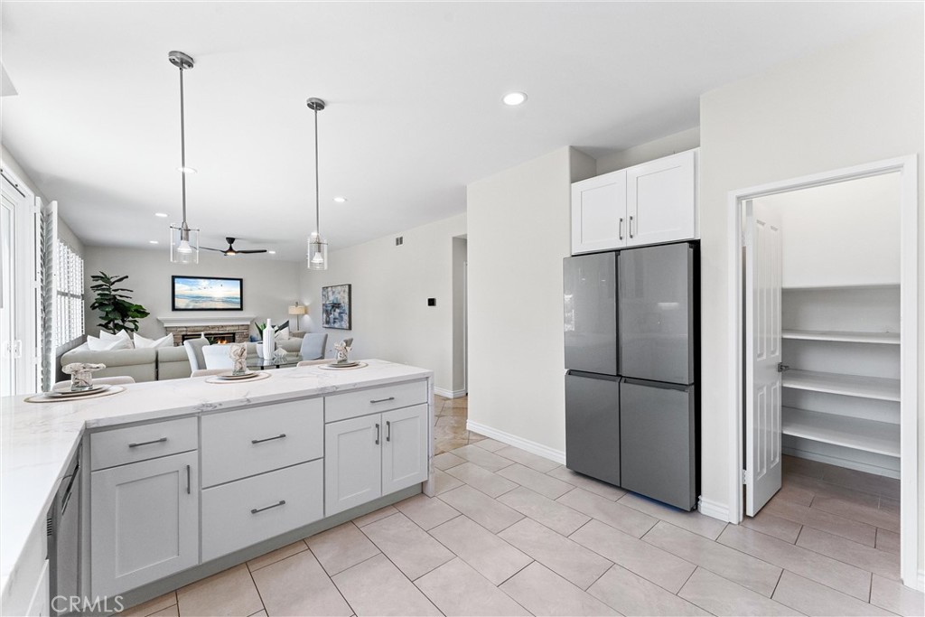 Revere (REVE) - Residential Lease