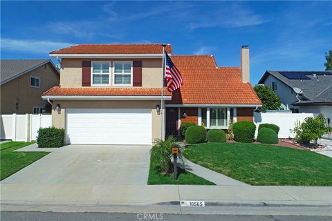 10565 Chinook Avenue Fountain Valley CA 92708