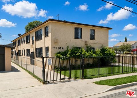 Photo of 1104 W 93rd Street #3, Los Angeles, CA 90044 (MLS # 26833195)