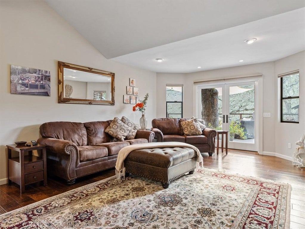 Atascadero, California, 93422, United States, 4 Bedrooms Bedrooms, ,3 BathroomsBathrooms,Residential,Active,2041530