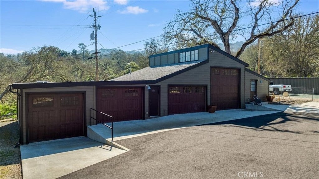 Atascadero, California, 93422, United States, 4 Bedrooms Bedrooms, ,3 BathroomsBathrooms,Residential,Active,2041530