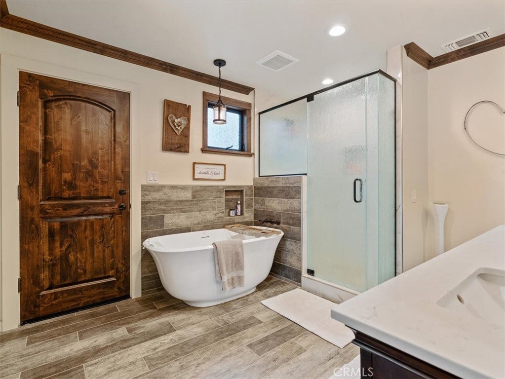 Atascadero, California, 93422, United States, 4 Bedrooms Bedrooms, ,3 BathroomsBathrooms,Residential,Active,2041530