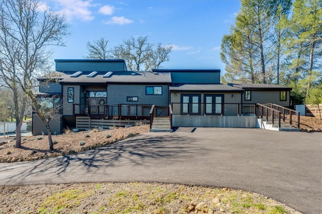 Atascadero, California, 93422, United States, 4 Bedrooms Bedrooms, ,3 BathroomsBathrooms,Residential,Active,2041530