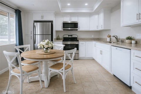 Photo of 1554 Border AVE #G, Corona, CA 92882 (MLS # IG26210475)