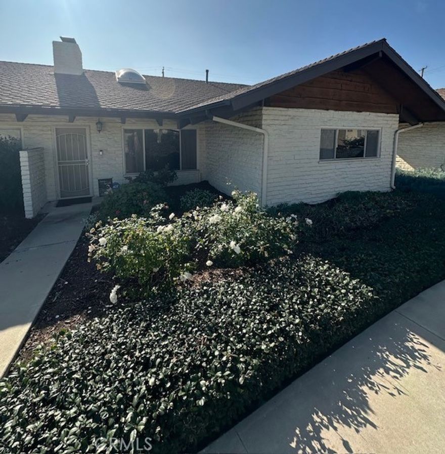 Discover effortless living in this desirable one-story condo featuring brand-new central A/C and heating for year-round comfort. This single-level layout offers convenience and accessibility, perfect for those seeking a low-maintenance lifestyle. Enjoy modern amenities in a prime Yorba Linda location hat is close to shopping, schools, and entertainment.  Move-in ready and waiting for you!