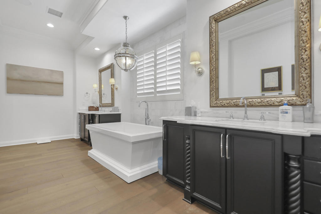 Mountain View CC - Residential
